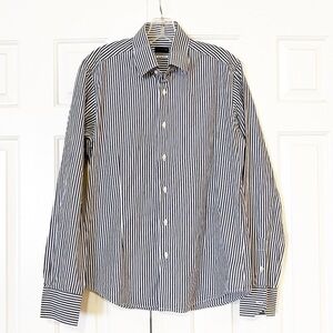 Valentino Roma striped button down blue & white slim fit shirt. Mens 15-3/4 (40)